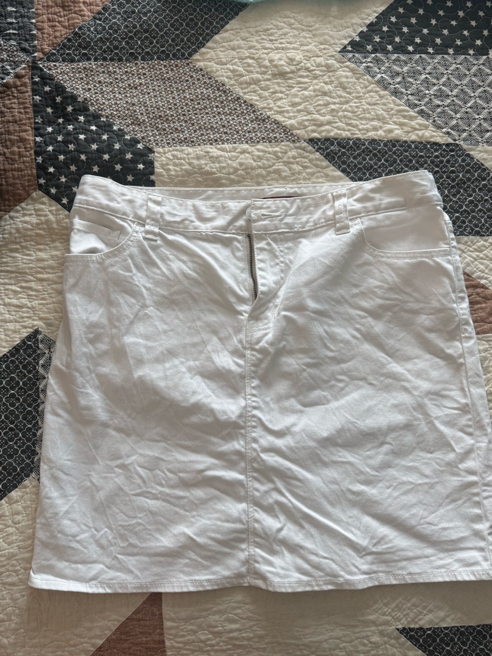 Tommy Hilfiger White Denim Skirt with Signature Logo (12)